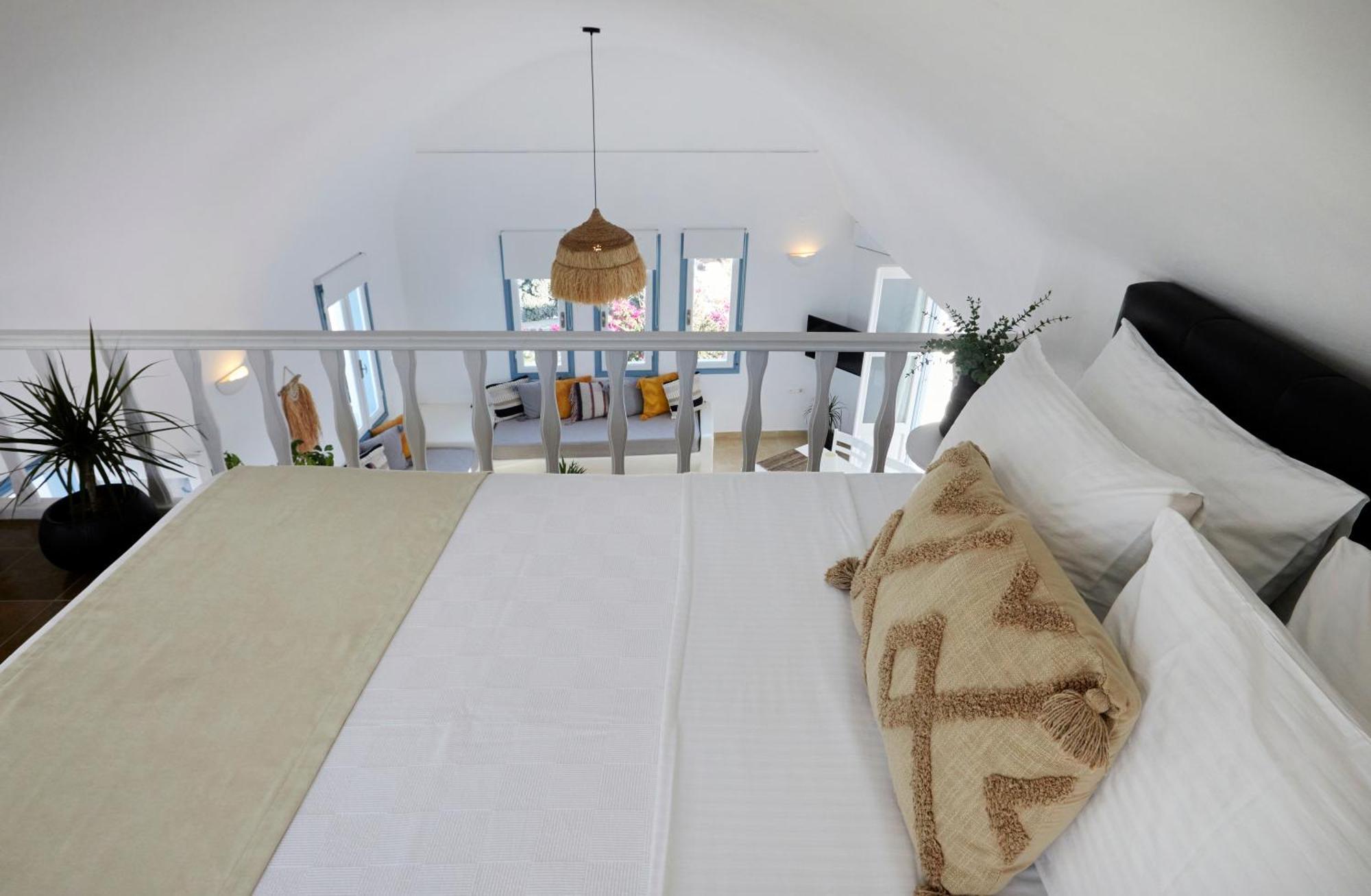Athiri Santorini Hotel Імеровіглі Номер фото